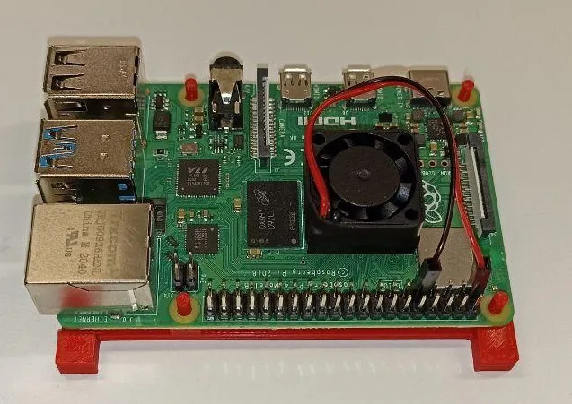 The RaspberryPi strut